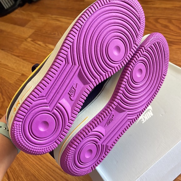 Nike Air Force 1 Low - Picture 8 of 9